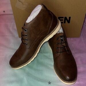 Stylish Brown Leather Steve Madden Shoes for Men